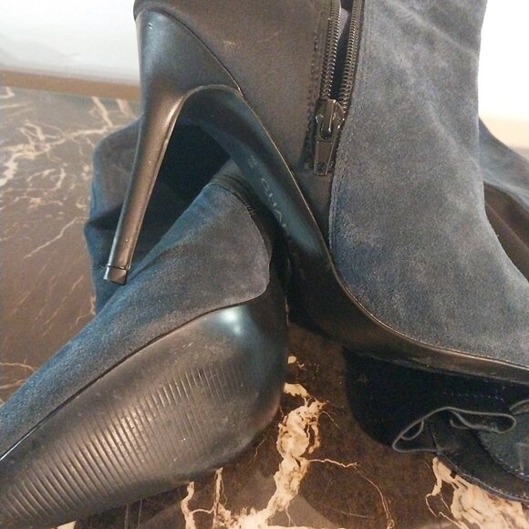 Charles by Charles David Over-the-Knee, Thigh High boots C236/DR2120 - Picture 12 of 16